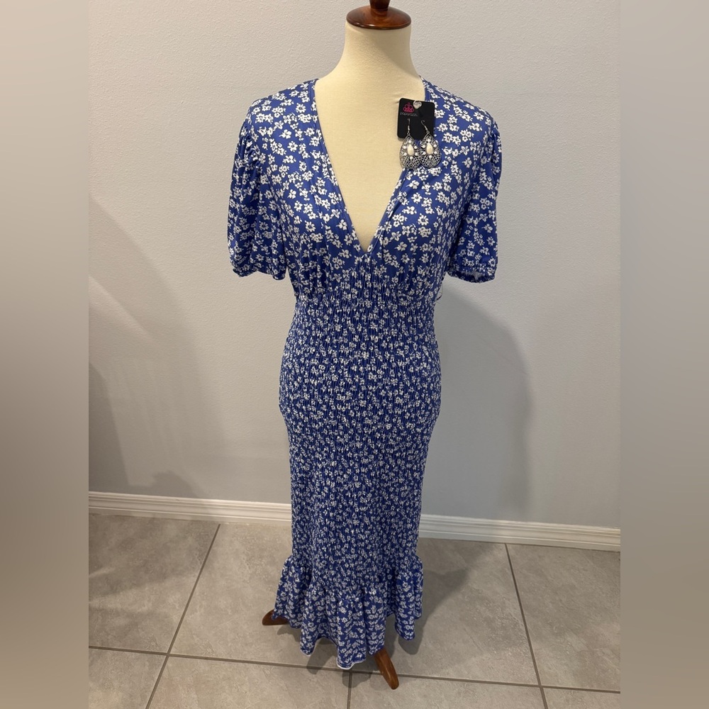 SHEIN Blue and White Floral Maxi Dress